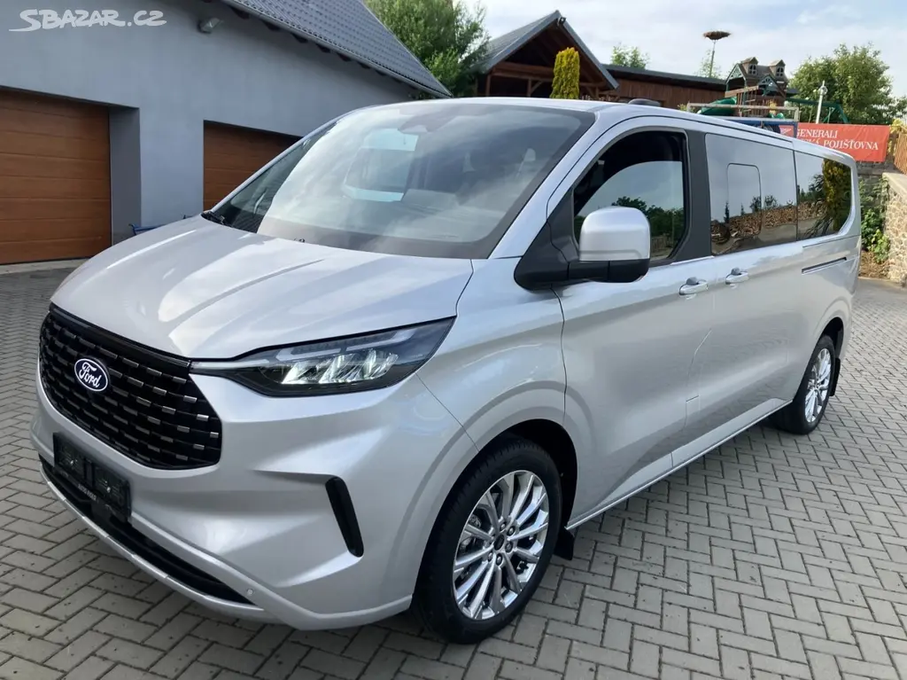 Ford Tourneo Custom, TITANIUM LONG 8-AT AWD